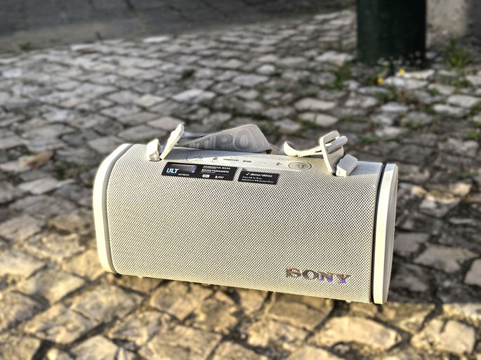 Sony ULT Field 5 construção