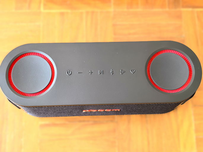 LG xboom Bounce zona superior