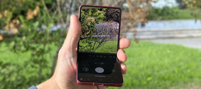 Samsung Galaxy Z Flip7 câmara