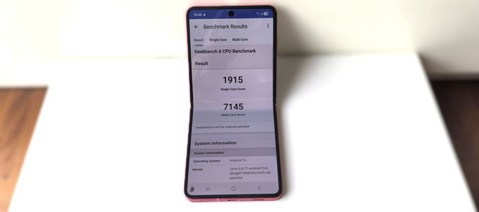 Samsung Galaxy Z Flip7