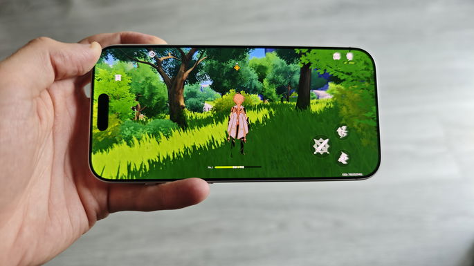Genshin Impact no iPhone 17 Pro Max