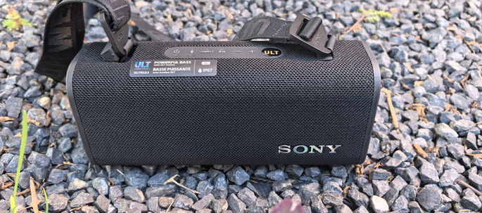 Sony ULT Field 3 recursos