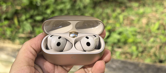 Huawei FreeBuds Pro 5 caixa aberta