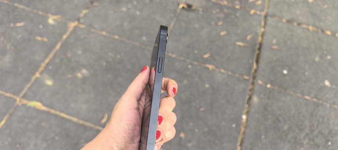 iPhone 17e bot&atilde;o c&acirc;mara