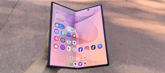 Samsung Galaxy Z Fold8 Ultra ecr&atilde; antirreflexo