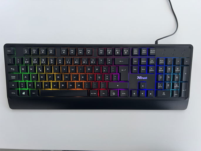 Ziva Bundle Gaming 4 em 1 da Trust