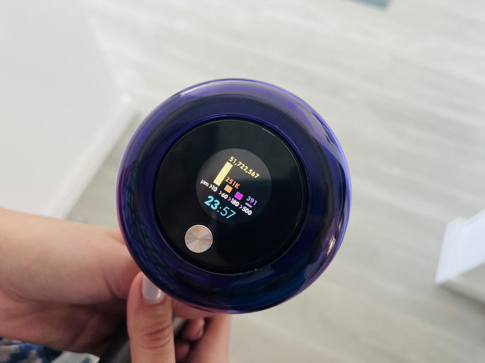 Dyson V15 Detect
