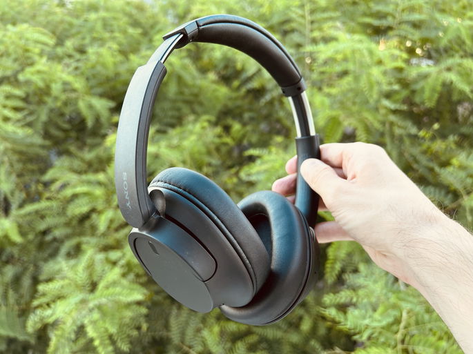 Sony CH-720N