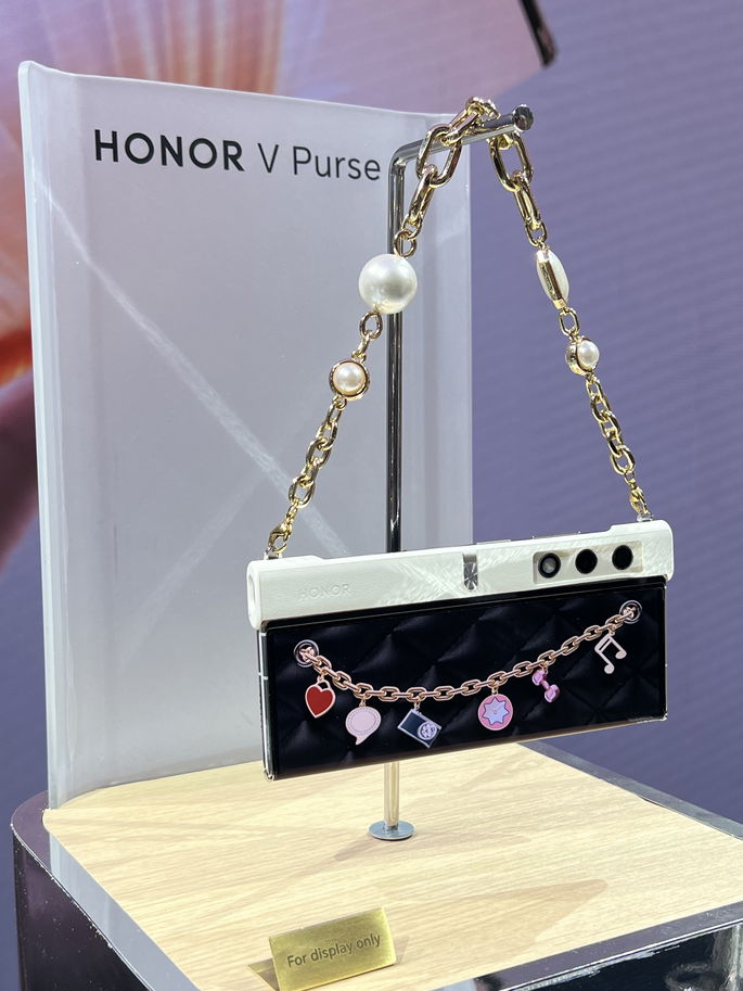 Honor V Purse