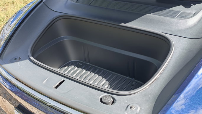 Frunk ou bagageira frontal