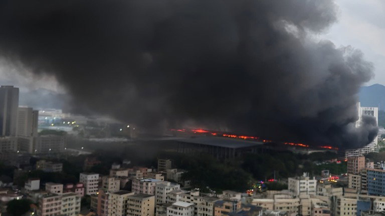 Incêndio em parque da BYD reacende debate sobre segurança nos veículos elétricos (vídeo)