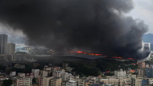 Incêndio em parque da BYD reacende debate sobre segurança nos veículos elétricos (vídeo)
