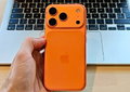Voltei ao iPhone 17 Pro: por que vende tanto a versão laranja?