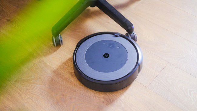 iRobot Roomba i3