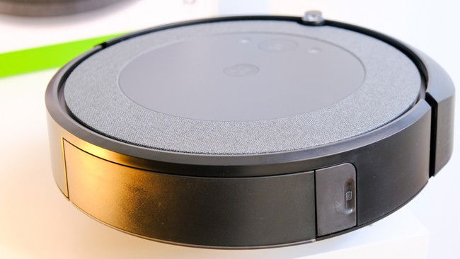 iRobot Roomba i3