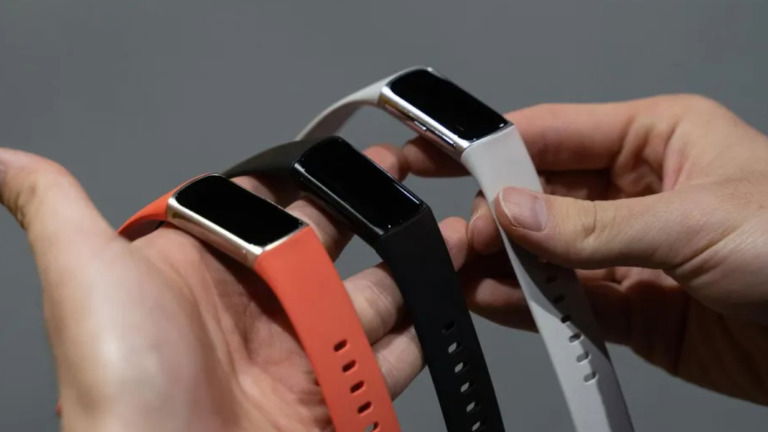Já podes personalizar: Fitbit Charge 6 recebe mais fundos de ecrã