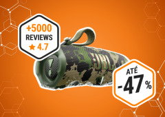 JBL Charge 6 camuflada: a coluna que carrega o telemóvel está 46% mais barata