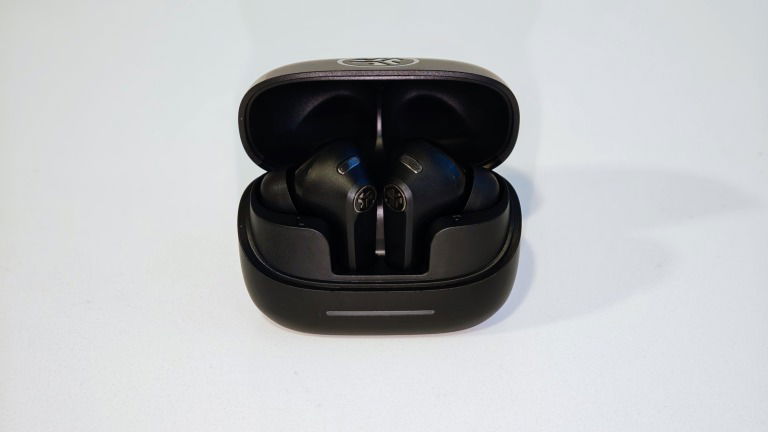 JLab JBuds Pods ANC review: fones confortáveis com funções raras pelo preço