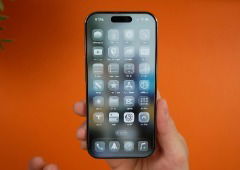 Liquid Glass irrita-te? Apple traz uma solução no iOS 26.4