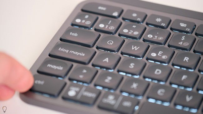 teclado Logitech MX Keys