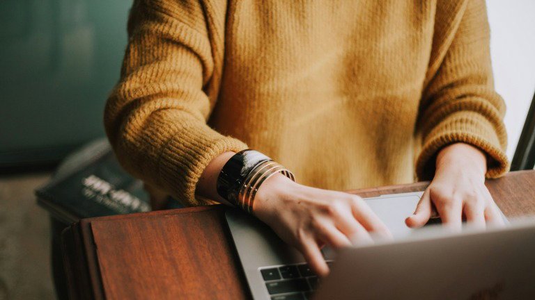 Mac ou portátil Windows: o que comprar para a universidade?