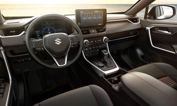 Suzuki e Vitara interior