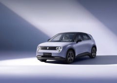 Mais duas marcas chinesas de elétricos estreiam-se em Portugal com preços para todas as carteiras