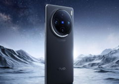 Mais um telemóvel com bateria monstruosa em testes: não são só os 10.000 mAh que impressionam