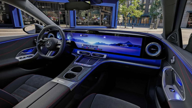 Mercedes admite que exagerou numa das maiores tendências dos carros