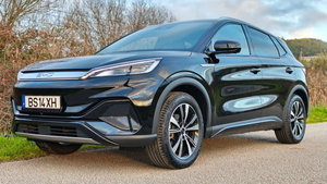 Metade dos carros TVDE em Portugal já são elétricos ou híbridos