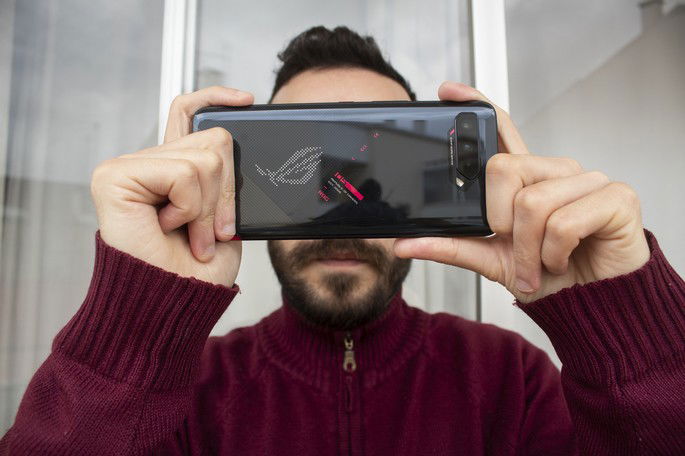 Asus ROG Phone 5