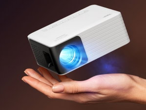 Mini projetor portátil Full HD por -23% para cinema em qualquer lugar