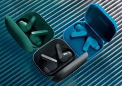 Moto Buds Bass chegam a Portugal com cancelamento de ruído e som Hi-Res por menos de 60€