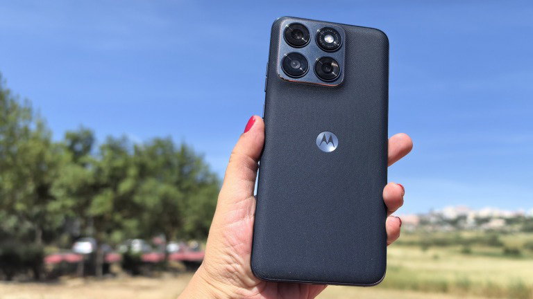 Motorola Edge 70 Fusion review: a bateria que dura, e dura, e dura…