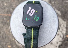 Motorola Moto Watch Fit review: prático, leve e muito acessível