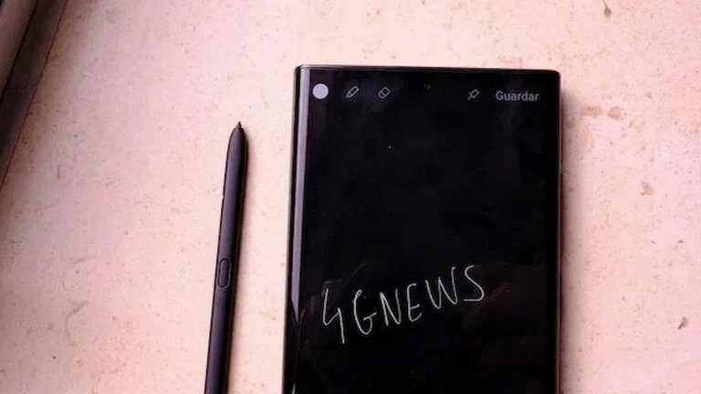 Muitos desconhecem esta definição do ecrã do telemóvel e a bateria é que paga