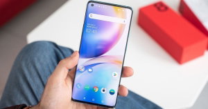 Não compres o OnePlus 8T! O OnePlus 8 Pro está com desconto inacreditável na Amazon!