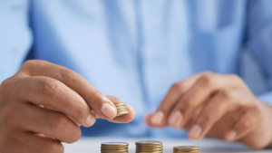 Nem no banco, nem na conta poupança: há portugueses com dinheiro esquecido que podem reclamar