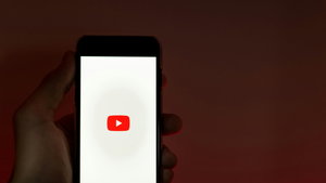 Ninguém quer isto no YouTube, mas a forma de ver vídeos vai mudar