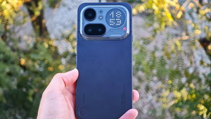 Nothing Phone (4a) Pro review: gama-média robusto, diferente e com muito zoom