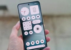 Nothing tentou iludir clientes com o seu novo telemóvel.. mas foi apanhada!