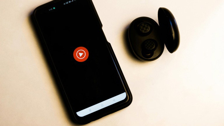 Nova atualização do YouTube Music resolve uma das maiores frustrações dos utilizadores