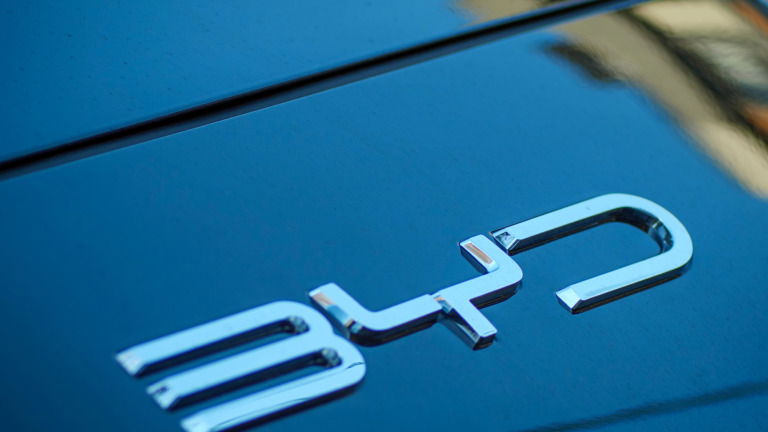 Novo BYD Dolphin chega já em 2026 com bateria inovadora
