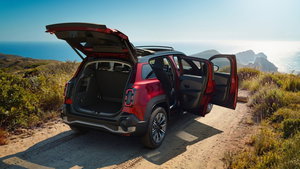 Novo modelo do Renault 4 E-Tech já está disponível para compra em Portugal