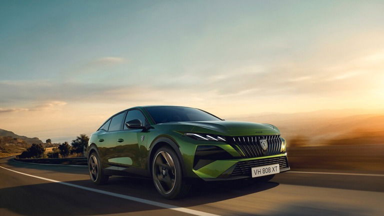 Novo Peugeot 408 2026 já pode ser encomendado em Portugal: vê os preços