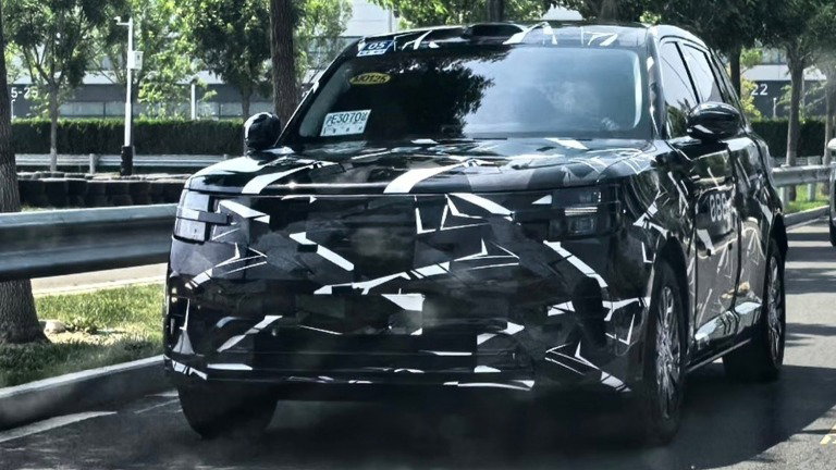 Novo SUV da Xiaomi apanhado em imagens reais: este é o Kunlun N3