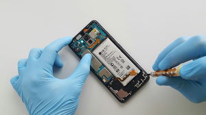 Nunca mandes reparar o teu smartphone Android sem fazer isto