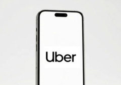 O botão escondido na app da Uber que te permite fazer uma viagem calado