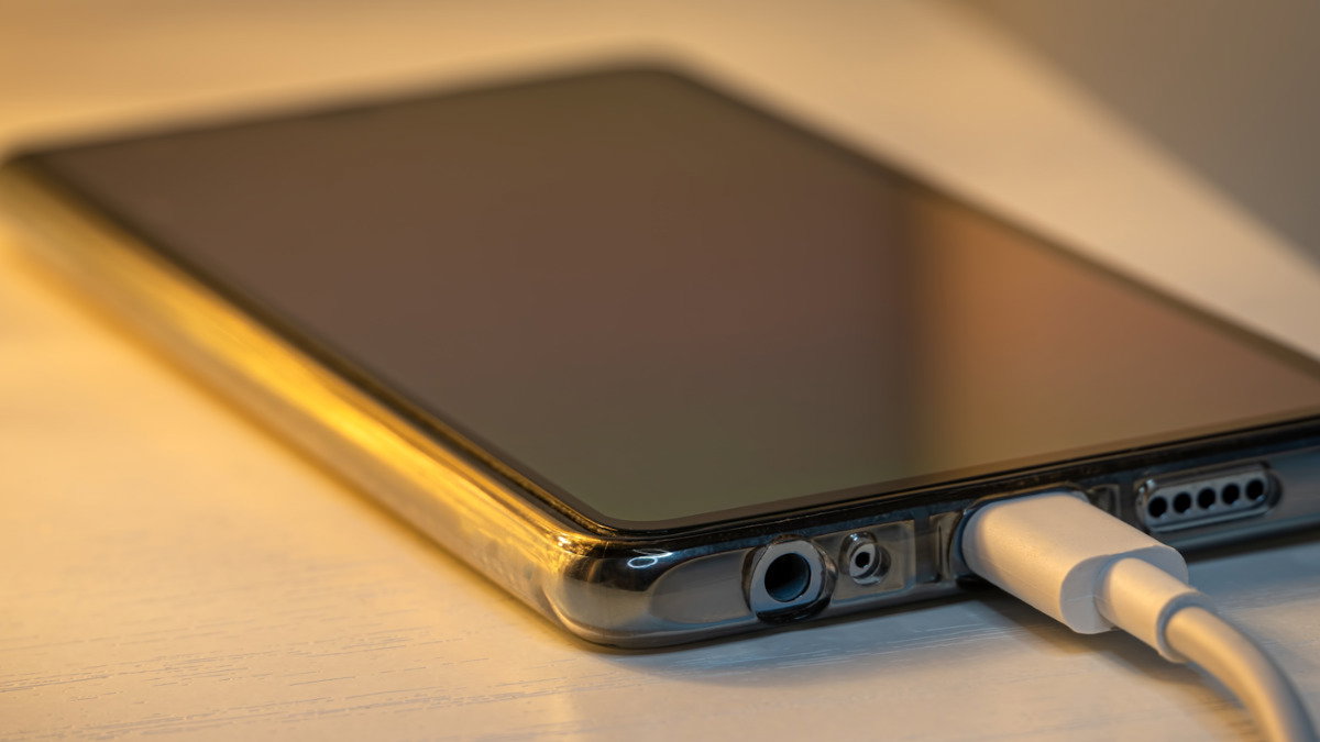 Smartphone Charging Mistakes: Optimize Your Battery Life - News Directory 3