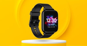 O melhor smartwatch barato está em promoção e faz chamadas Bluetooth
